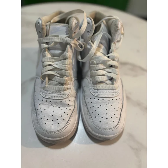 Nike Court Vision shoes - Picture 2 of 6